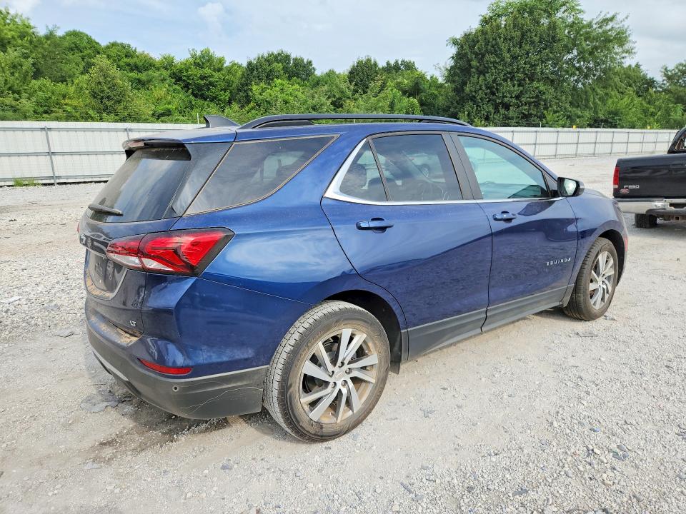 Photo 3 from auction – 2022 CHEVROLET EQUINOX with VIN 3GNAXKEV8NL272328