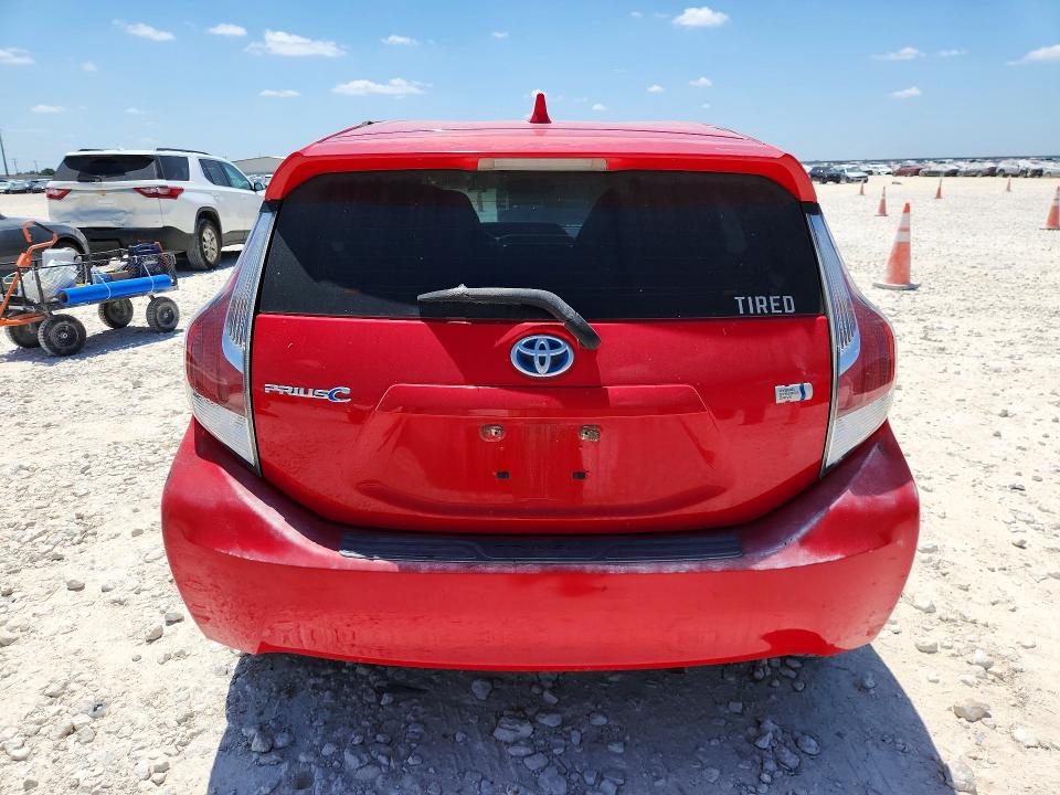 Photo 6 from auction – 2016 TOYOTA PRIUS C with VIN JTDKDTB34G1139722