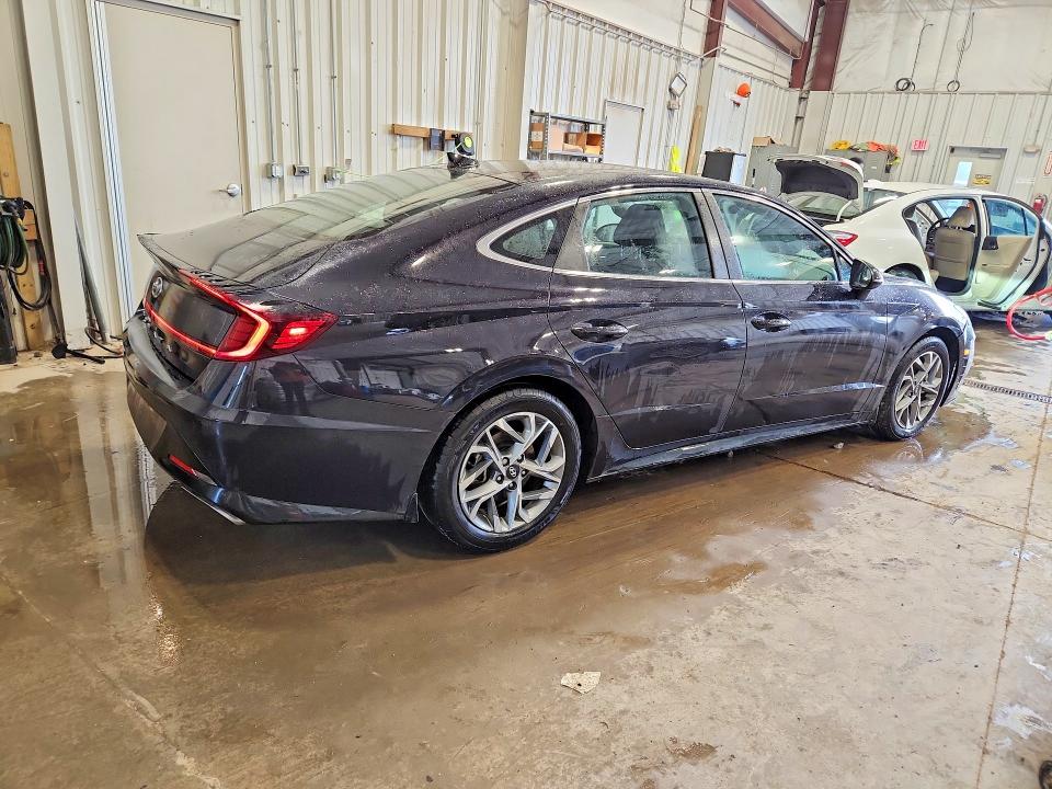 Photo 3 from auction – 2023 HYUNDAI SONATA with VIN KMHL64JA7PA323536