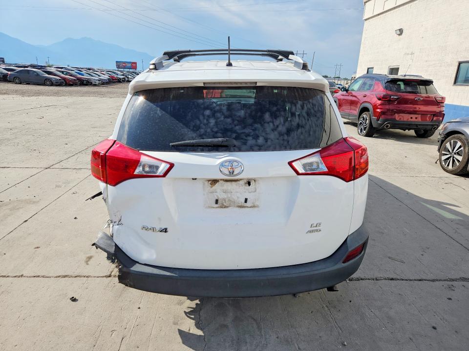Photo 6 from auction – 2013 TOYOTA RAV4 with VIN 2T3BFREV9DW052857