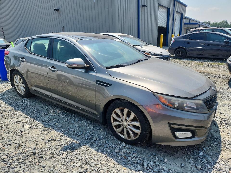 Photo 4 from auction – 2015 KIA OPTIMA with VIN 5XXGN4A70FG361822