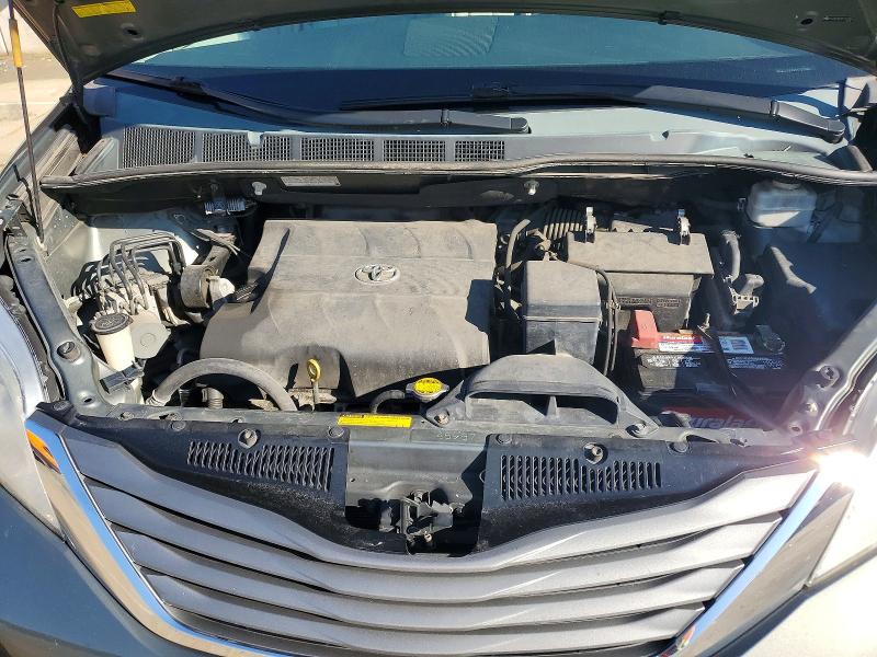 Photo 12 from auction – 2014 TOYOTA SIENNA with VIN 5TDYK3DC3ES427082