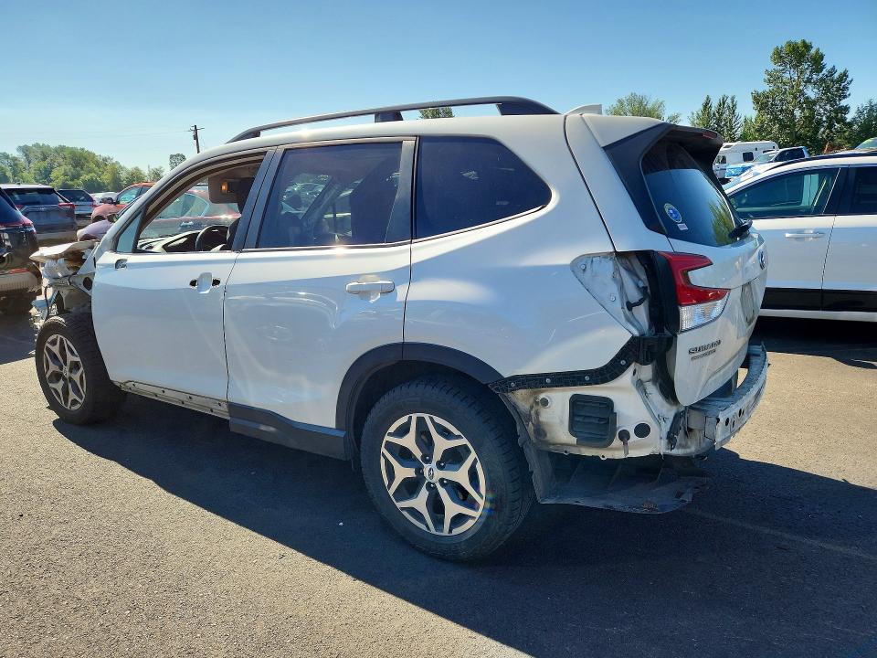 Photo 2 from auction – 2019 SUBARU FORESTER with VIN JF2SKAEC0KH462446