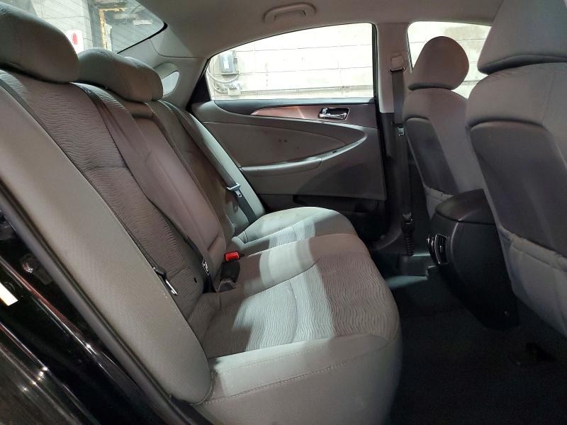 Photo 10 from auction – 2013 HYUNDAI SONATA with VIN KMHEC4A44DA092845