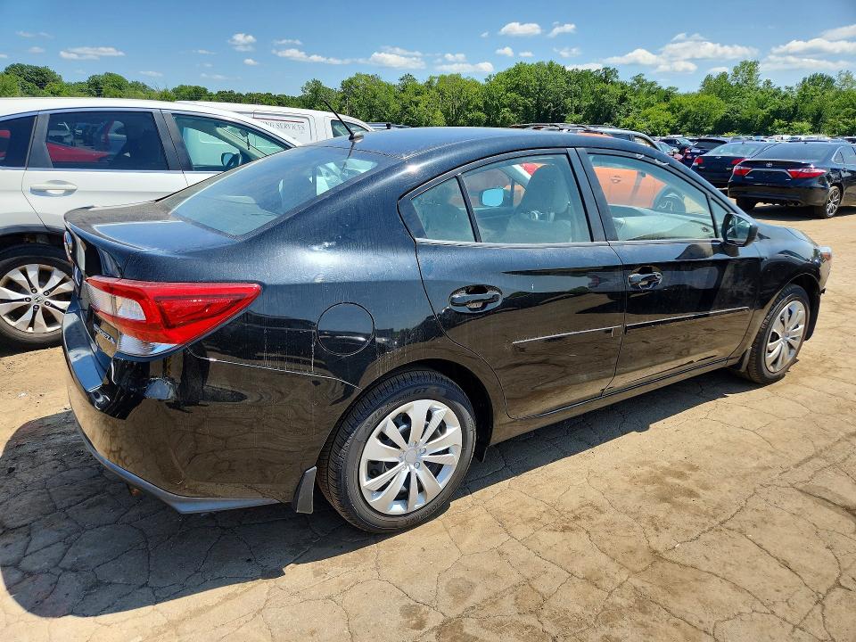 Photo 3 from auction – 2018 SUBARU IMPREZA with VIN 4S3GKAA68J3621438