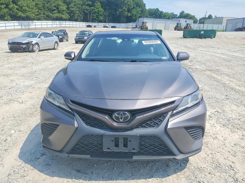 Photo 5 from auction – 2020 TOYOTA CAMRY with VIN 4T1G11AK2LU347307
