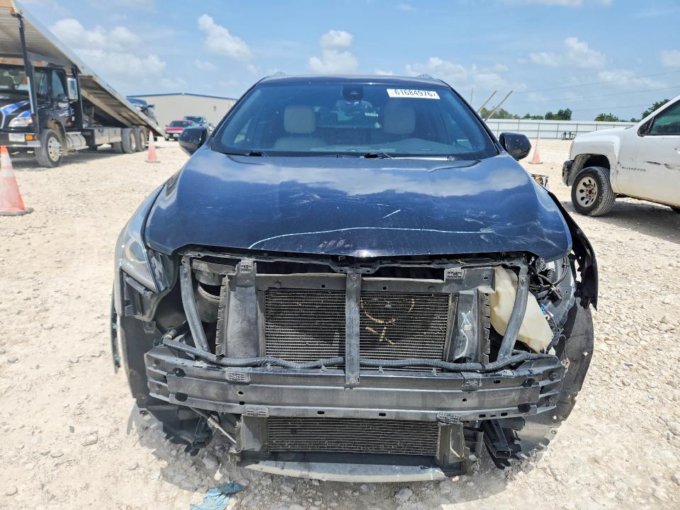 Photo 5 from auction – 2018 CADILLAC XT5 with VIN 1GYKNCRS3JZ112475