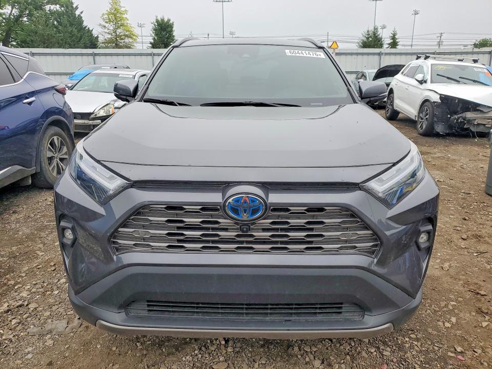 Photo 5 from auction – 2024 TOYOTA RAV4 with VIN 2T3D6RFV5RW079925