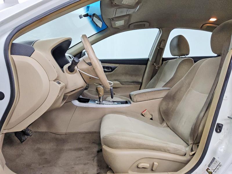 Photo 7 from auction – 2013 NISSAN ALTIMA with VIN 1N4AL3AP8DC289857