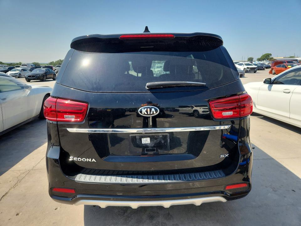 Photo 6 from auction – 2019 KIA SEDONA with VIN KNDMC5C16K6558445