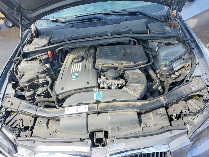 Photo 11 from auction – 2007 BMW 335 with VIN WBAWL73517PX42763