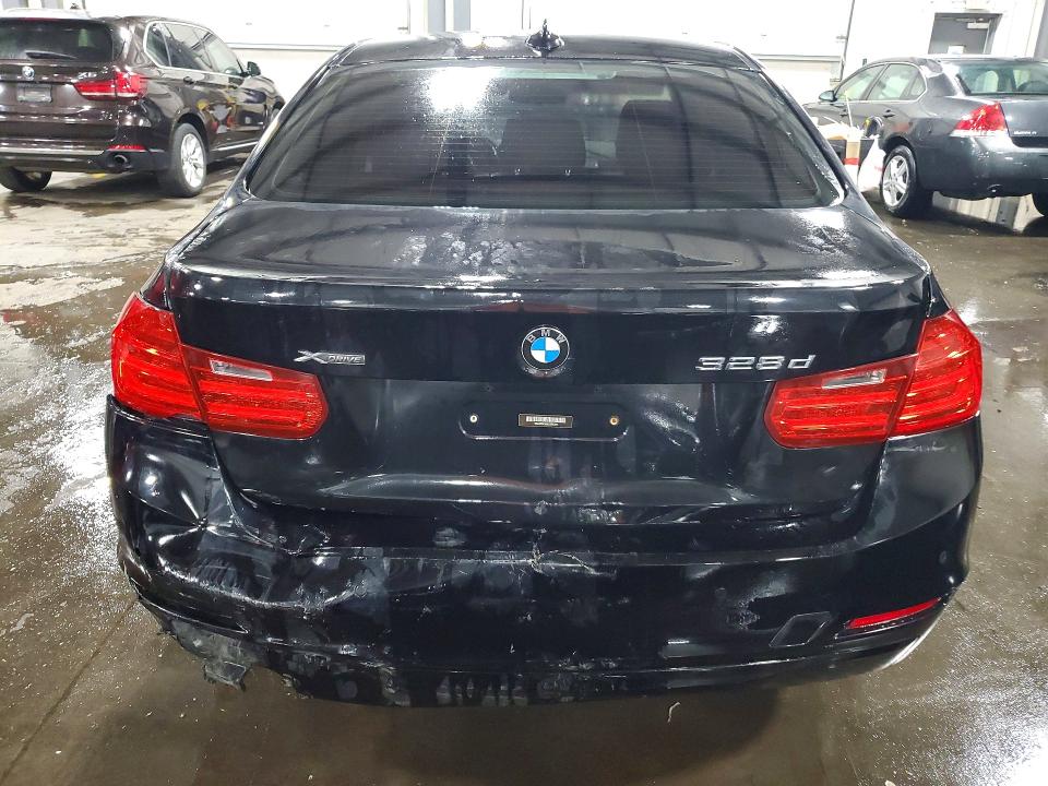 Photo 6 from auction – 2014 BMW 328 with VIN WBA3D5C56EKX95294