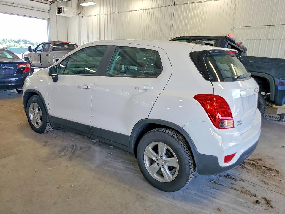 Photo 2 from auction – 2020 CHEVROLET TRAX with VIN 3GNCJKSBXLL130273