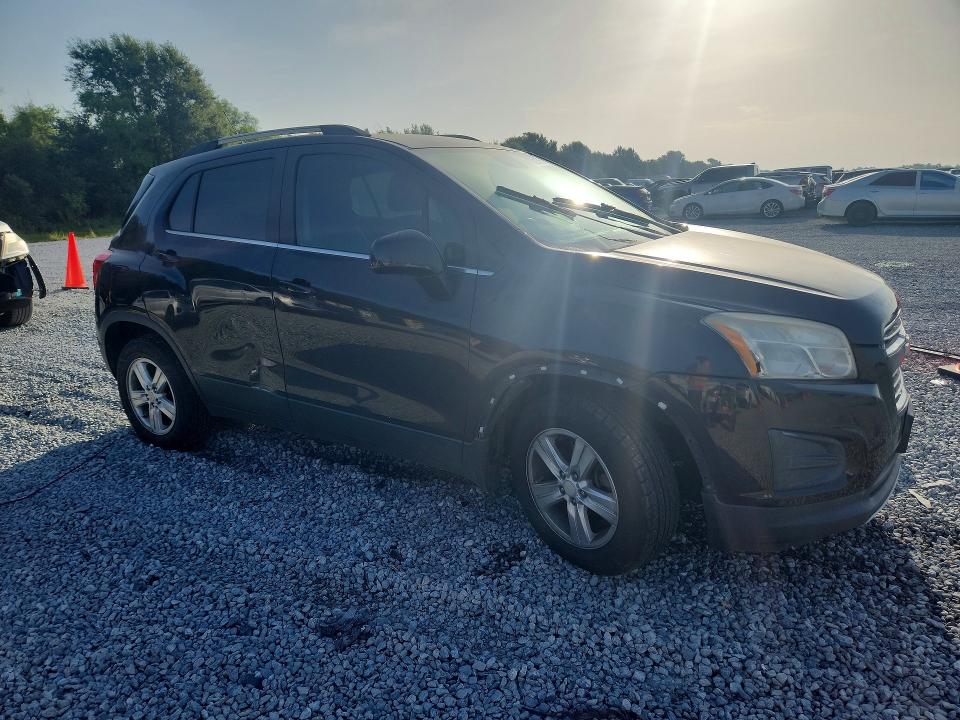 Photo 4 from auction – 2015 CHEVROLET TRAX with VIN 3GNCJLSB7FL254687