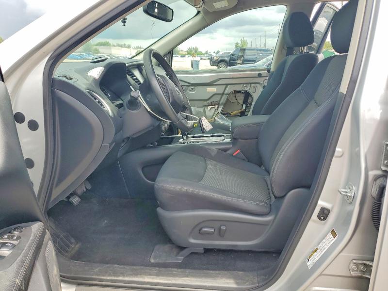 Photo 7 from auction – 2017 NISSAN PATHFINDER with VIN 5N1DR2MN1HC672342