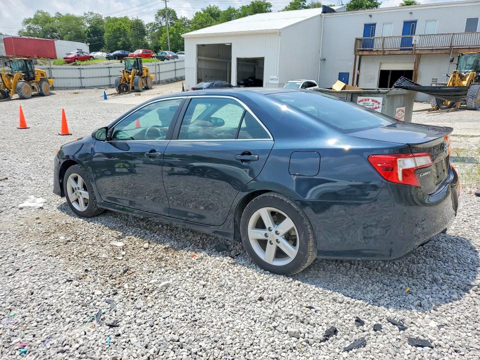 Photo 2 from auction – 2014 TOYOTA CAMRY with VIN 4T1BF1FK2EU827645