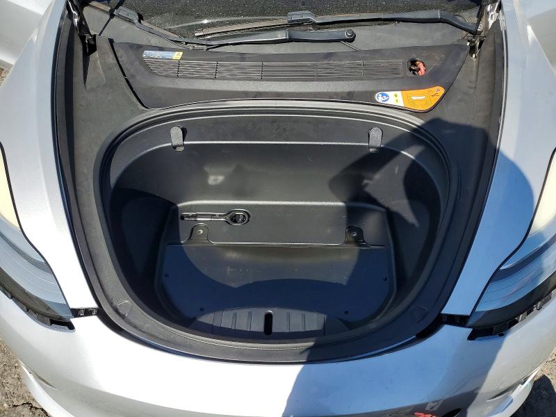 Photo 11 from auction – 2017 TESLA MODEL 3 with VIN 5YJ3E1EA4HF002482