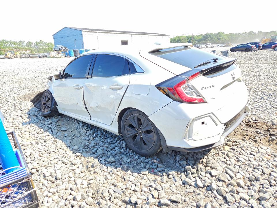 Photo 2 from auction – 2019 HONDA CIVIC with VIN SHHFK7H60KU417787