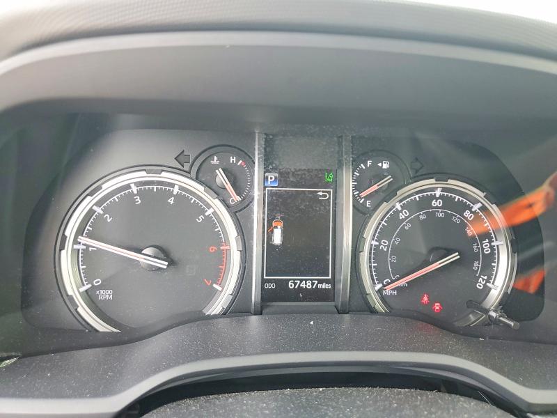 Photo 9 from auction – 2021 TOYOTA 4RUNNER with VIN JTERU5JR1M5933903