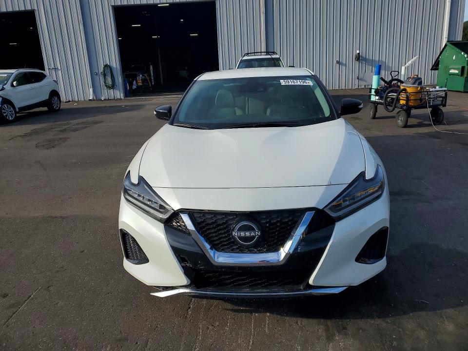 Photo 5 from auction – 2023 NISSAN MAXIMA with VIN 1N4AA6CVXPC513086