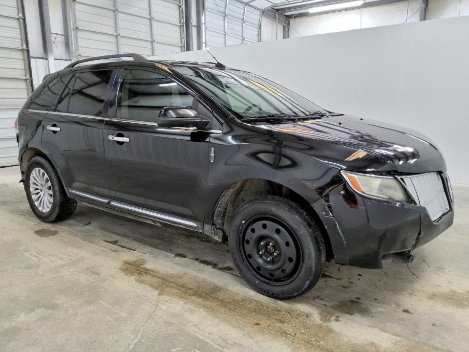 Photo 4 from auction – 2014 LINCOLN MKX with VIN 2LMDJ6JK3EBL18007