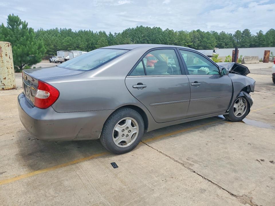 Photo 3 from auction – 2003 TOYOTA CAMRY with VIN 4T1BF32K93U549731