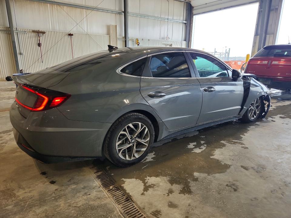 Photo 3 from auction – 2022 HYUNDAI SONATA with VIN KMHL64JAXNA215599