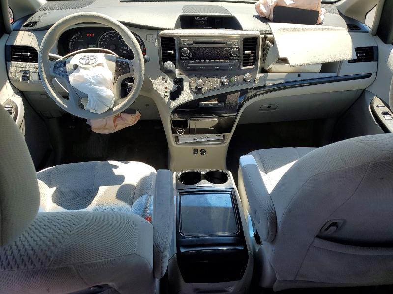 Photo 8 from auction – 2012 TOYOTA SIENNA with VIN 5TDKK3DC4CS261108