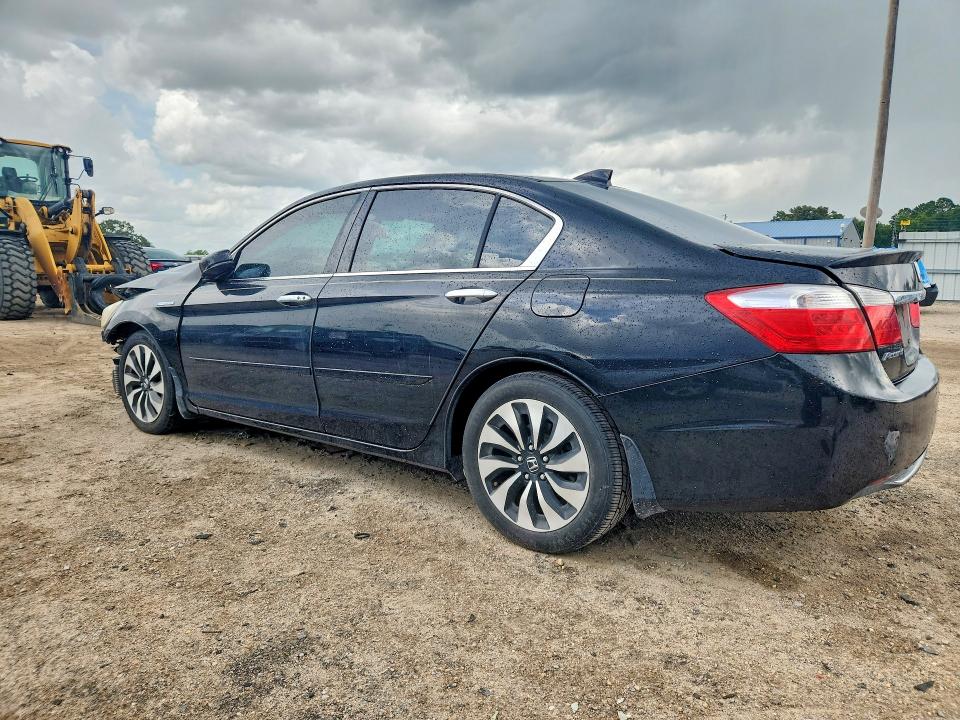 Photo 2 from auction – 2015 HONDA ACCORD with VIN 1HGCR6F78FA007499