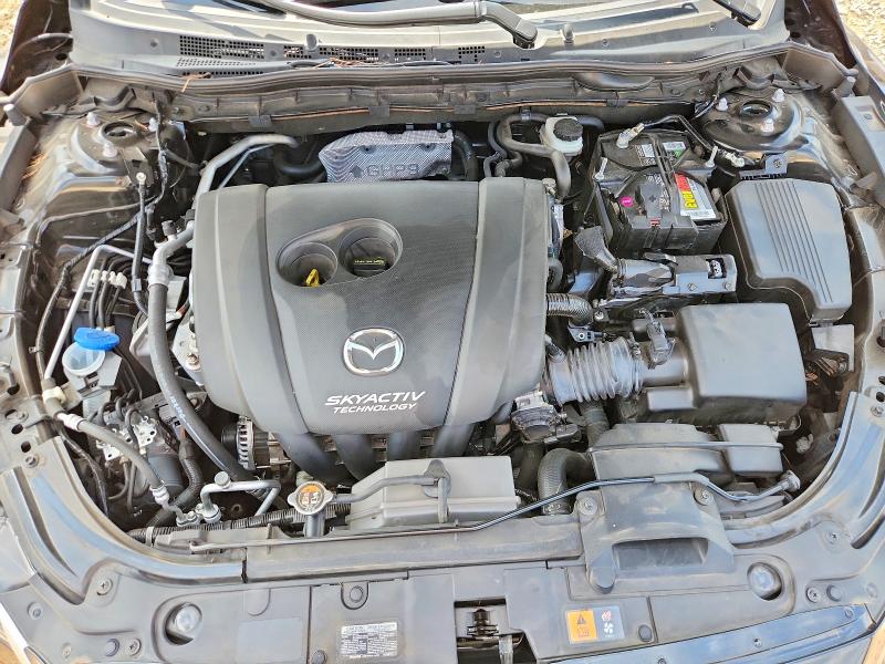 Photo 11 from auction – 2016 MAZDA 6 with VIN JM1GJ1T5XG1427148