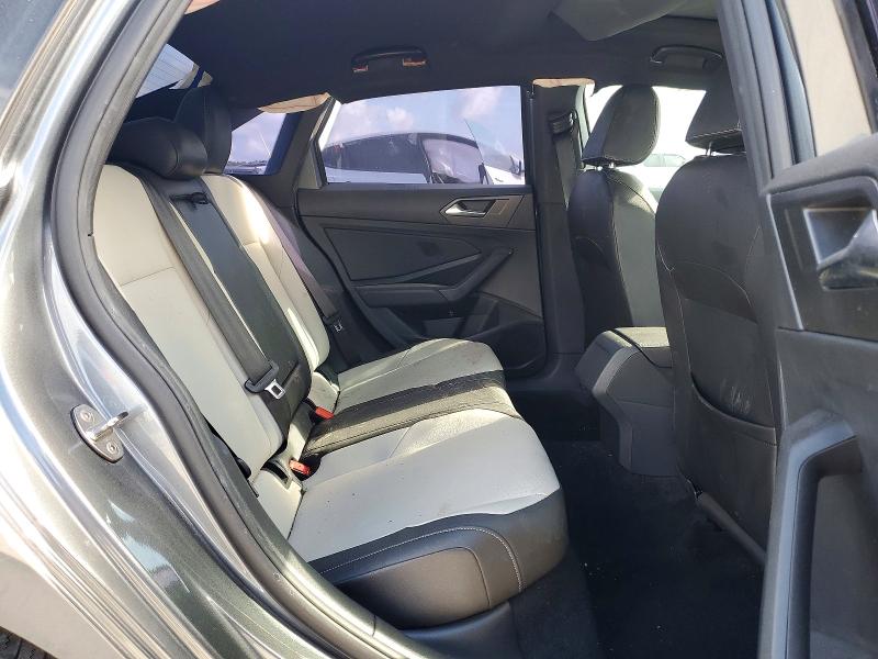 Photo 11 from auction – 2020 VOLKSWAGEN JETTA with VIN 3VWCB7BU8LM035643