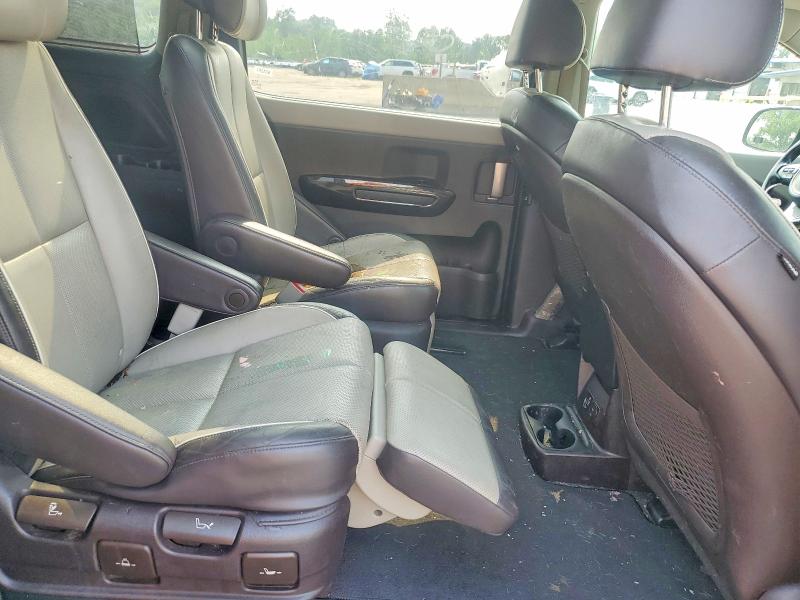 Photo 11 from auction – 2016 KIA SEDONA with VIN KNDME5C19G6171308