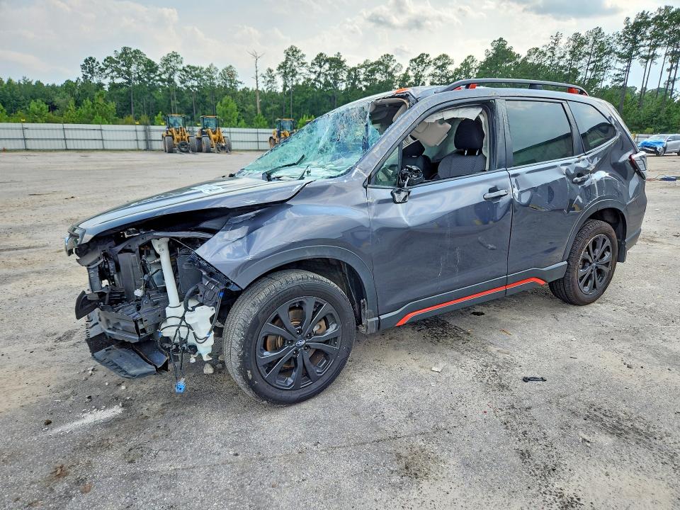2021 SUBARU FORESTER