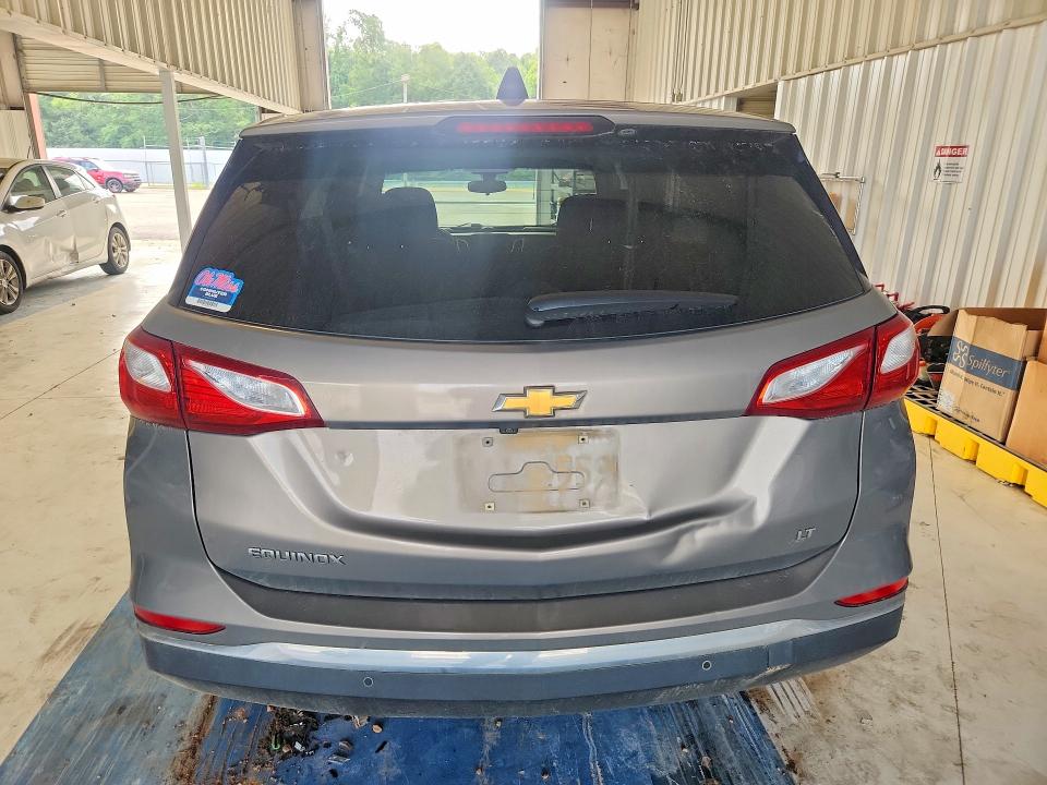 Photo 6 from auction – 2018 CHEVROLET EQUINOX with VIN 3GNAXJEV9JS561776