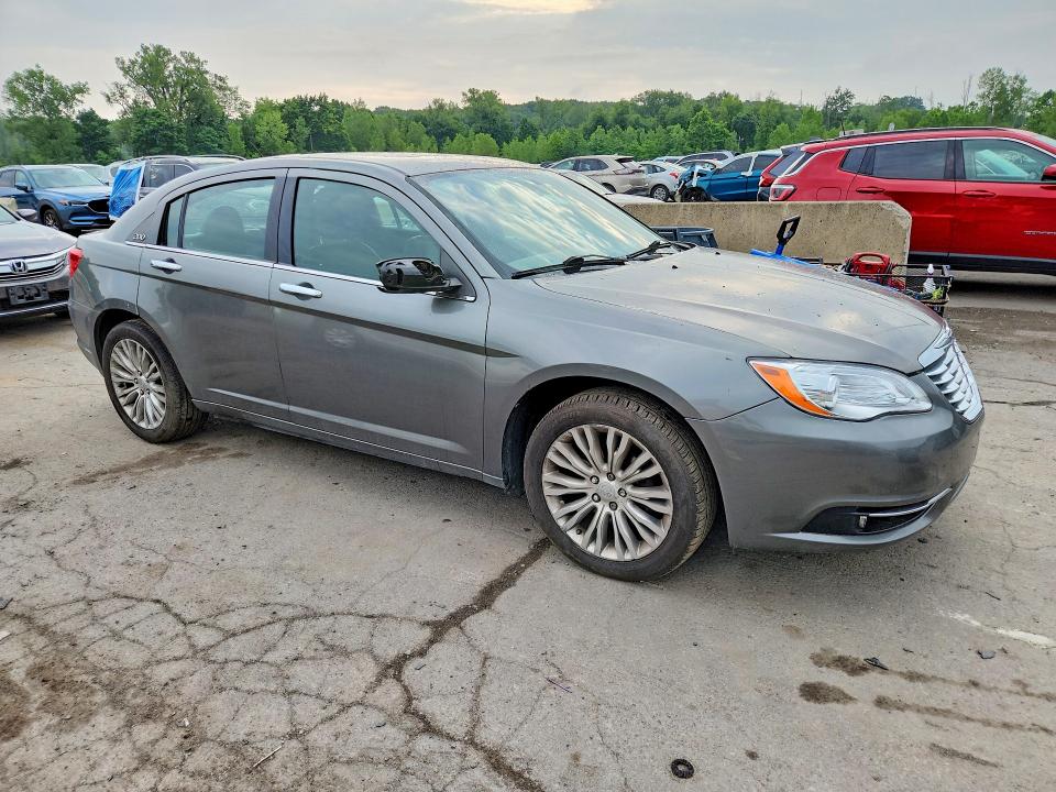 Photo 4 from auction – 2012 CHRYSLER 200 with VIN 1C3CCBCG7CN140485