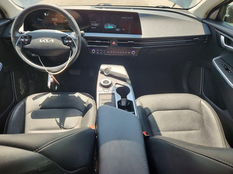 Photo 8 from auction – 2022 KIA EV6 with VIN KNDC3DLC2N5043573