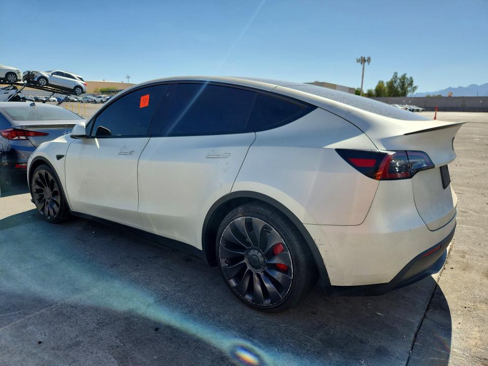 Photo 2 from auction – 2022 TESLA MODEL Y with VIN 7SAYGDEF6NF337545
