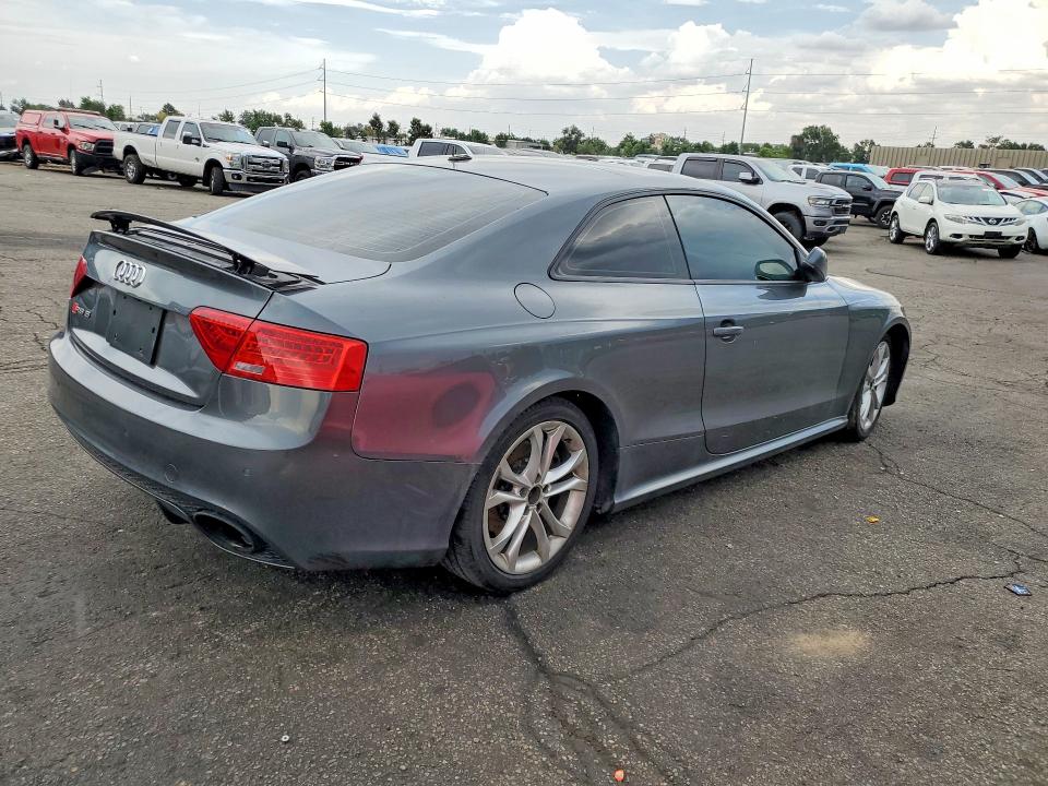 Photo 3 from auction – 2013 AUDI RS5 with VIN WUAC6AFR0DA901346
