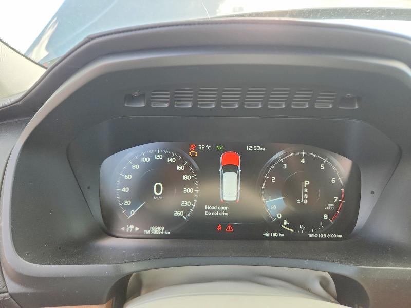 Photo 9 from auction – 2016 VOLVO XC90 with VIN YV4A22PL0G1076314
