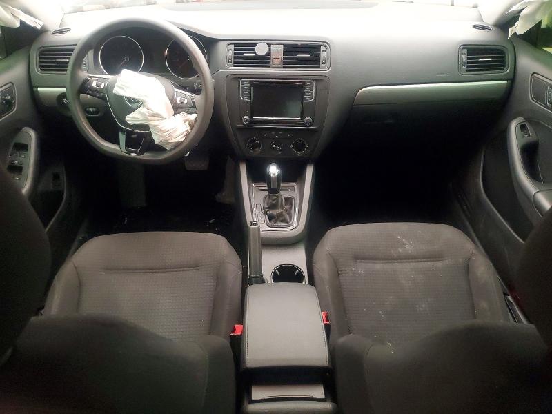 Photo 8 from auction – 2017 VOLKSWAGEN JETTA with VIN 3VW2B7AJXHM323044