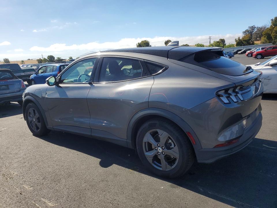Photo 2 from auction – 2021 FORD MUSTANG MACH-E with VIN 3FMTK1SS6MMA20196