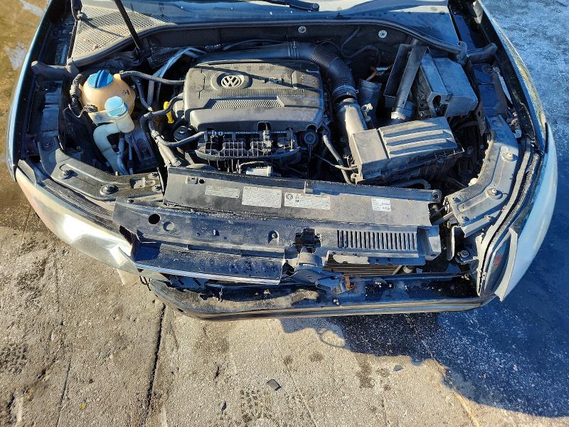 Photo 11 from auction – 2014 VOLKSWAGEN PASSAT with VIN 1VWAS7A34EC050239