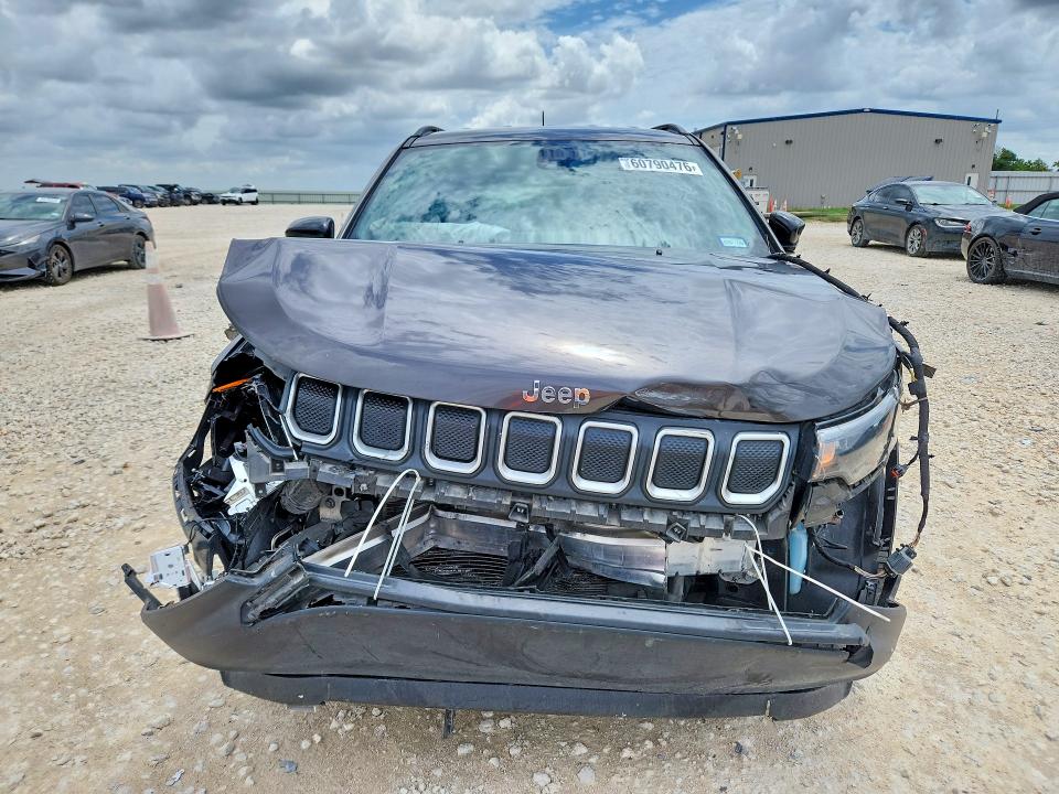 Photo 5 from auction – 2022 JEEP COMPASS with VIN 3C4NJCBB7NT137238