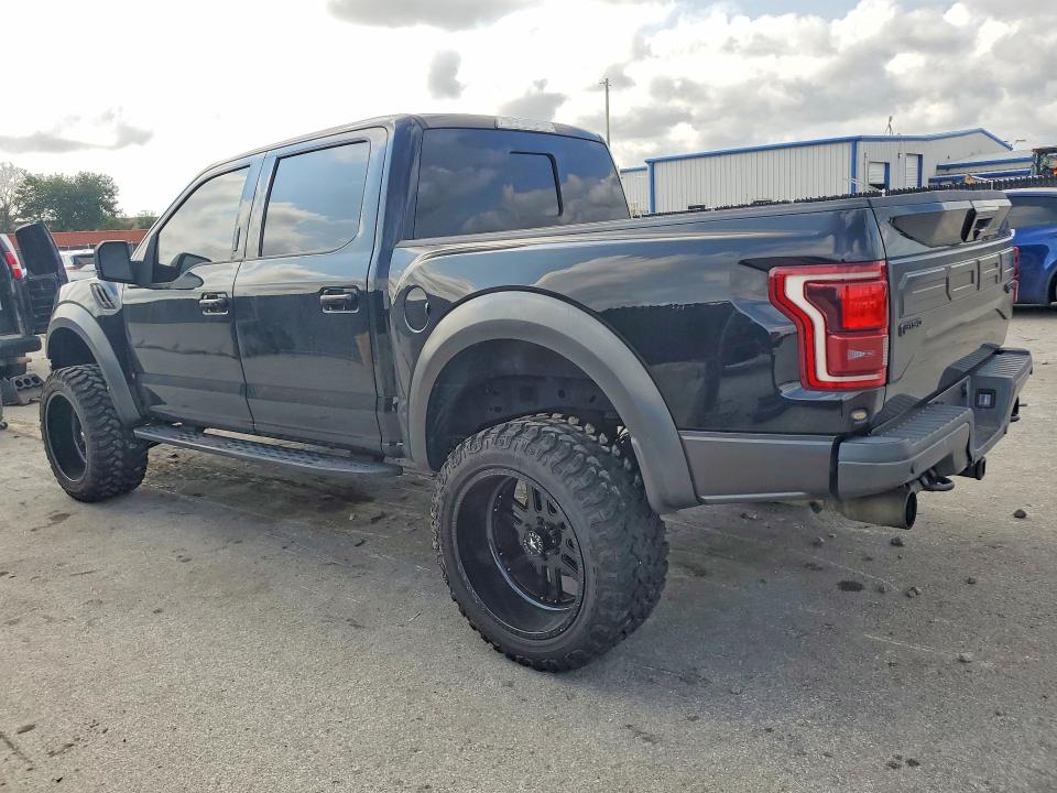 Photo 2 from auction – 2018 FORD F150 with VIN 1FTFW1RG2JFB02476