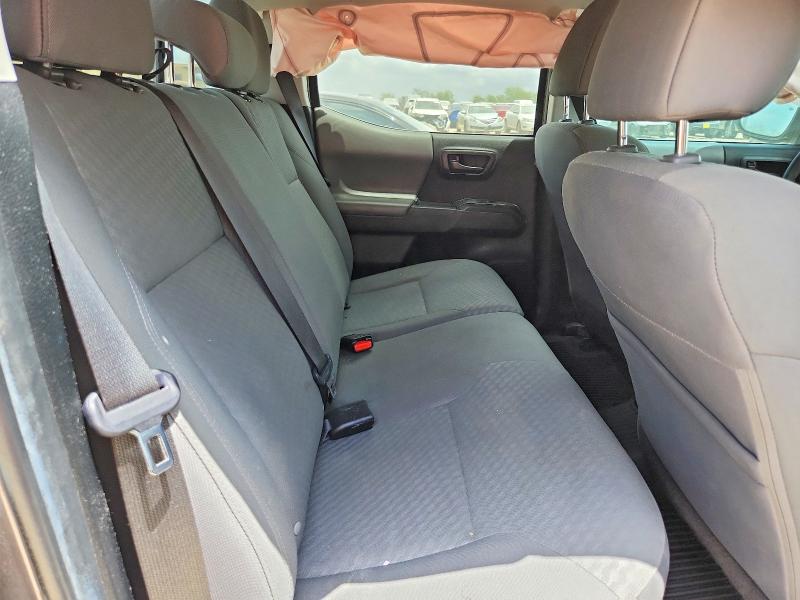 Photo 10 from auction – 2022 TOYOTA TACOMA with VIN 3TYAX5GN6NT045273