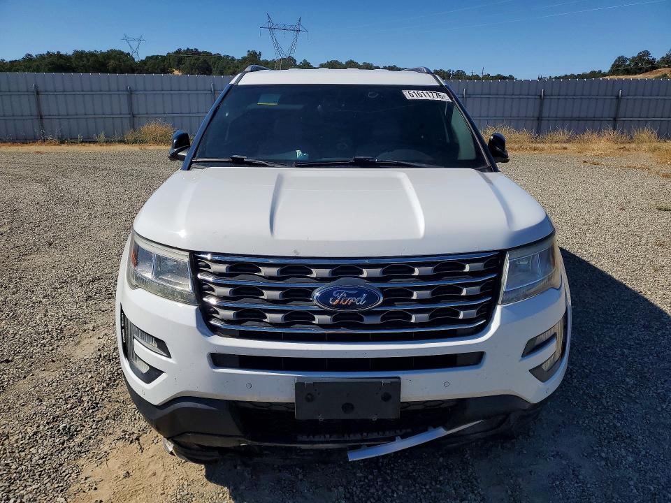 Photo 5 from auction – 2017 FORD EXPLORER with VIN 1FM5K7D88HGD05916