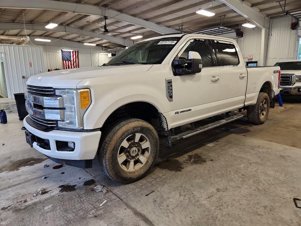 FORD F350 2017 with VIN 1FT8W3BT2HEB87167 - Photo from auction