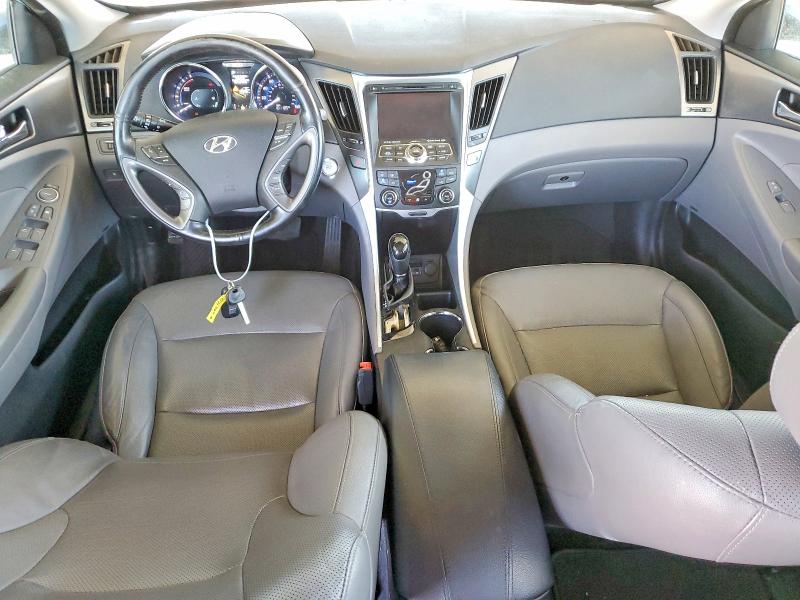 Foto 8 de la subasta – 2013 HYUNDAI SONATA con VIN KMHEC4A43DA071467