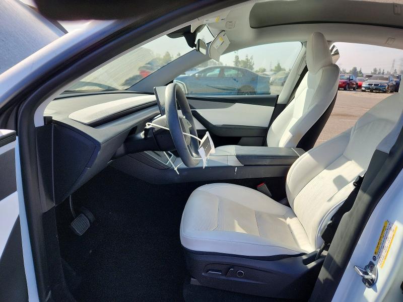 Photo 7 from auction – 2026 TESLA MODEL Y with VIN 7SAYGDEE8TF391191