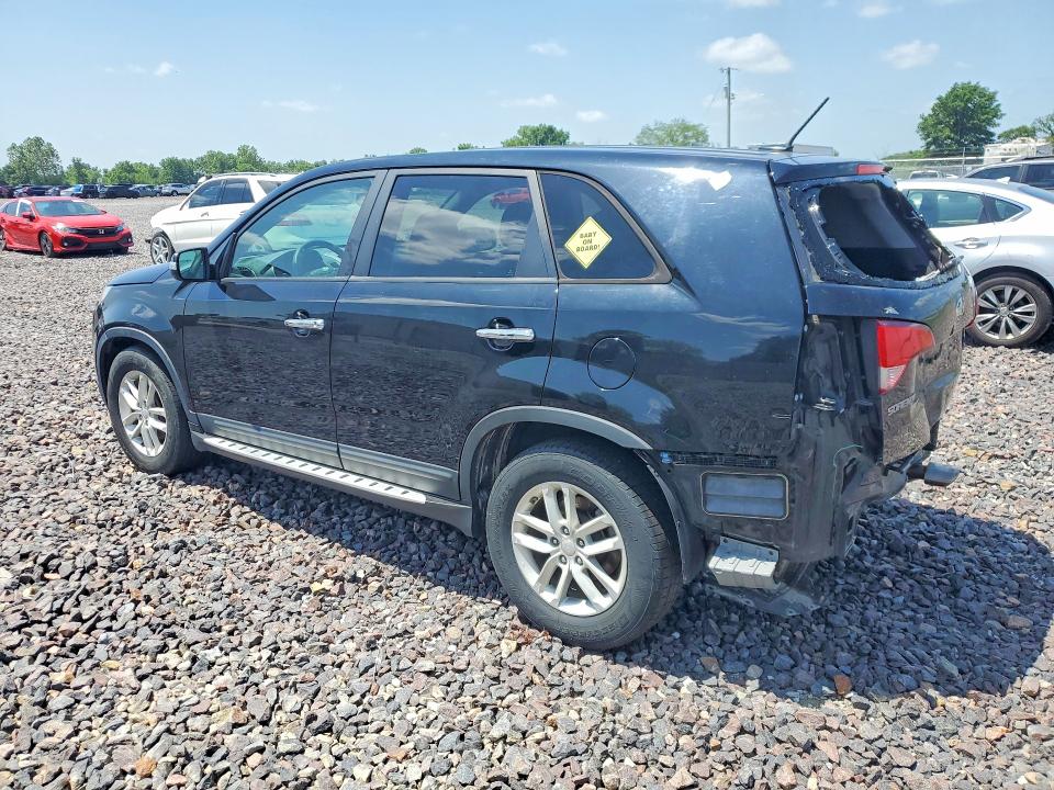 Photo 2 from auction – 2015 KIA SORENTO with VIN 5XYKT3A69FG570490